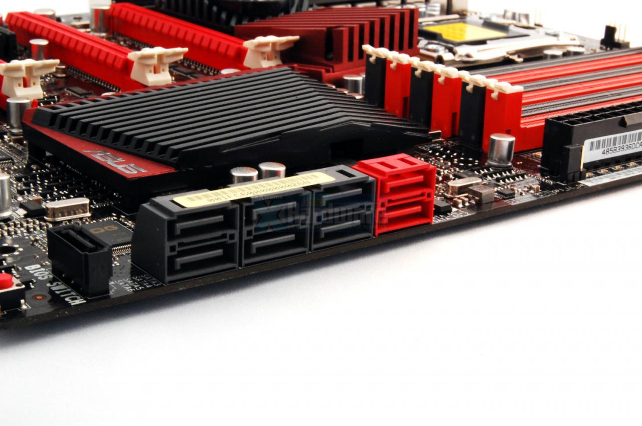 [26/04/2010] Asus Rampage III Extreme im PCGHX-Test: Das beste Sockel-1366-Overclocking-Mainboard? (17)