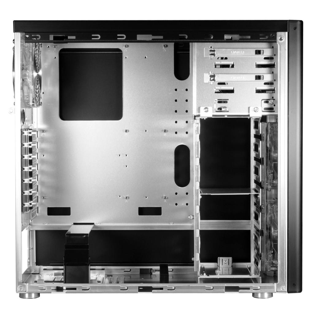 [18/05/2010] Lian-Li PC-8FI (4)