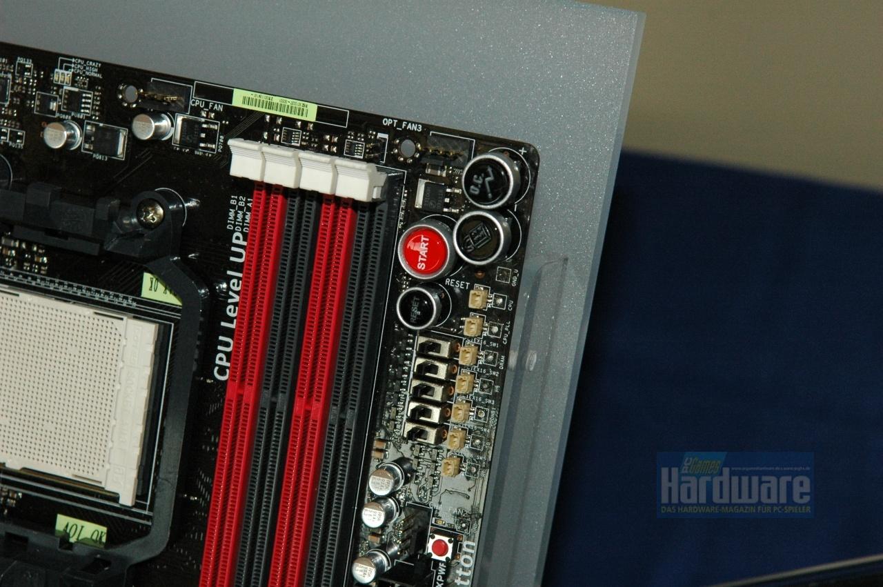 [18/05/2010] Asus Crosshair IV Extreme 05