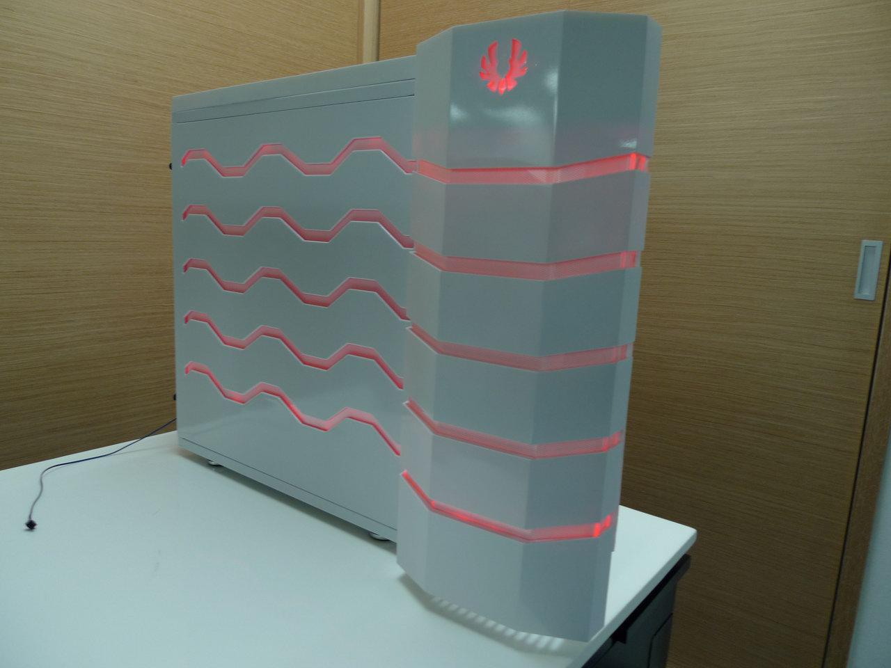 [29/05/2010] Bitfenix Colossus (4)