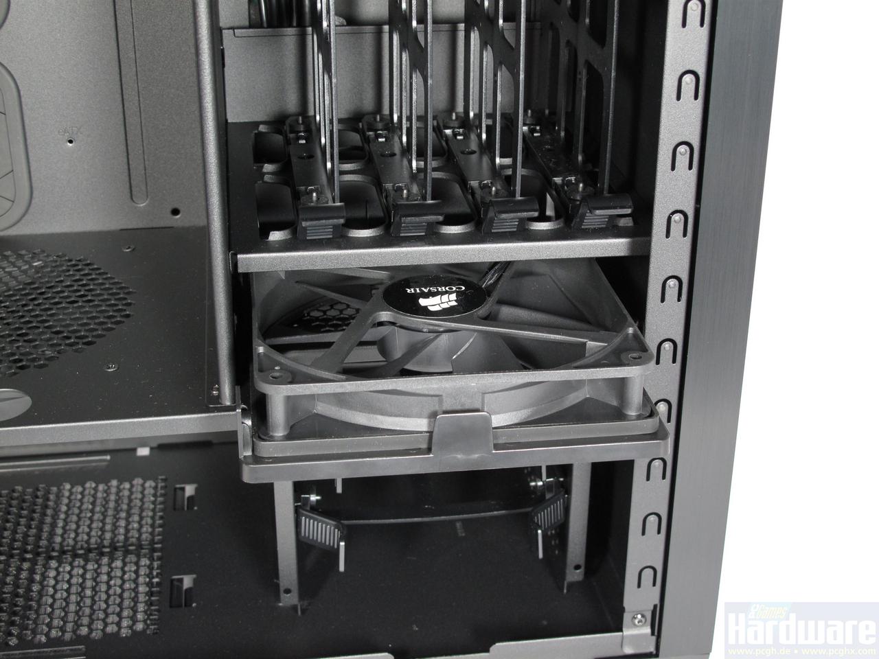 [07/05/2010] Corsair Obsidian 700D (6)