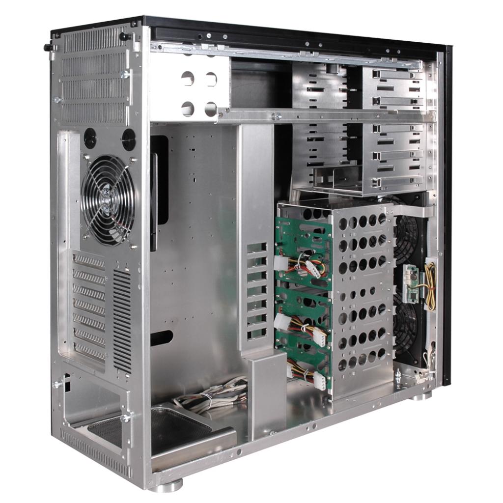 [19/05/2010] Platz 9: Lian-Li PC-B71, Preis: Ca. 295,- Euro