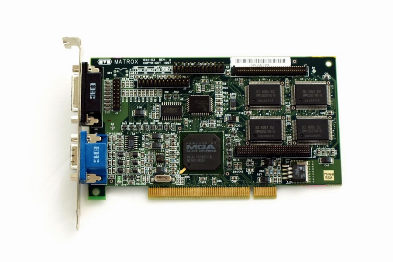 [11/05/2010] 1996 ist die Matrox Mystique durchaus weit verbreitet