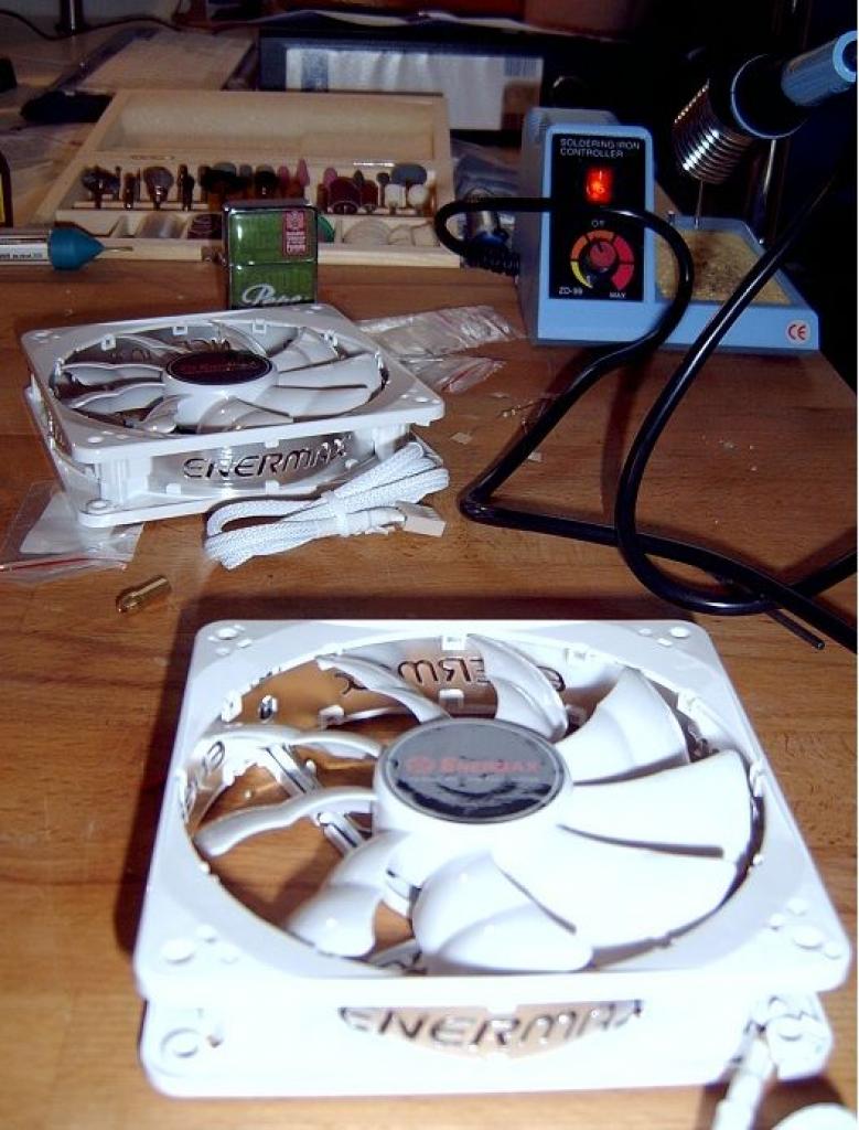 [01/05/2010] PCGH-Casemod von NobLorRos: Lüfter-Modding inkl. Video-Tutorial (35)