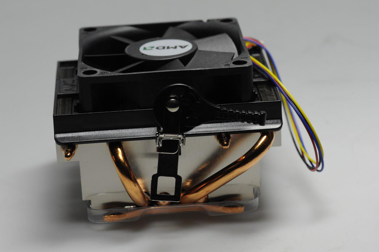 [07/05/2010] Phenom II X6 Boxed-Kuehler (8)