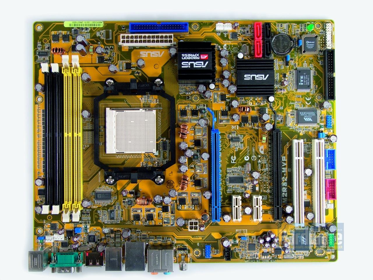 [20/05/2010] RD580 - Asus M2R32-MVP: schlichter geht's nicht