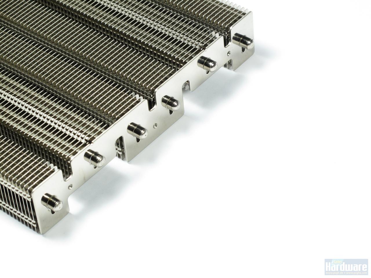 [20/05/2010] Thermalright Spitfire und VRM-R5 (8)