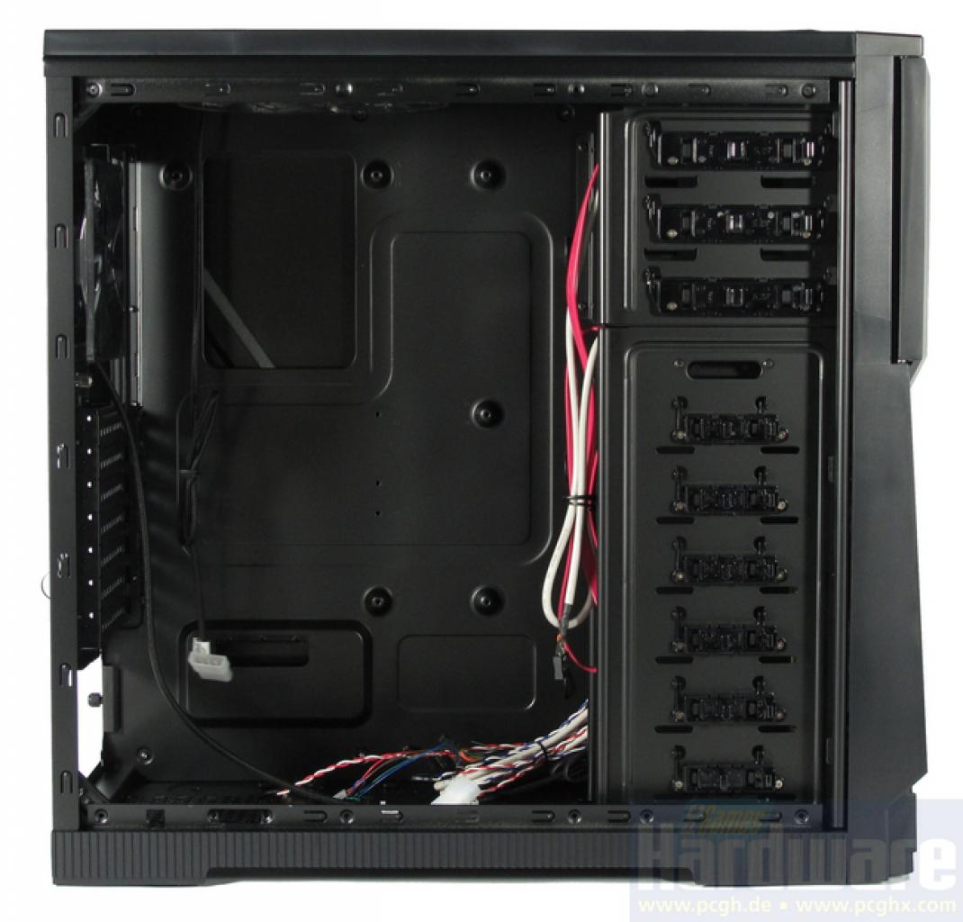 [14/05/2010] Thermaltake Armor A90 (17)