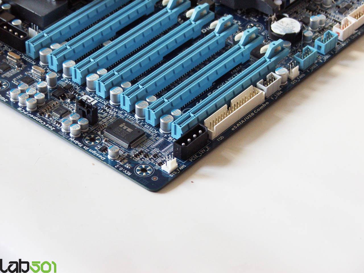 [11/05/2010] Gigabyte GA-X58A-UD9 Sampl (12)
