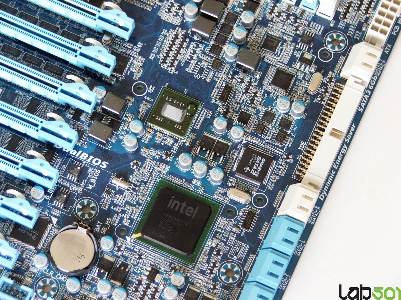 [11/05/2010] Gigabyte GA-X58A-UD9 Sampl (24)