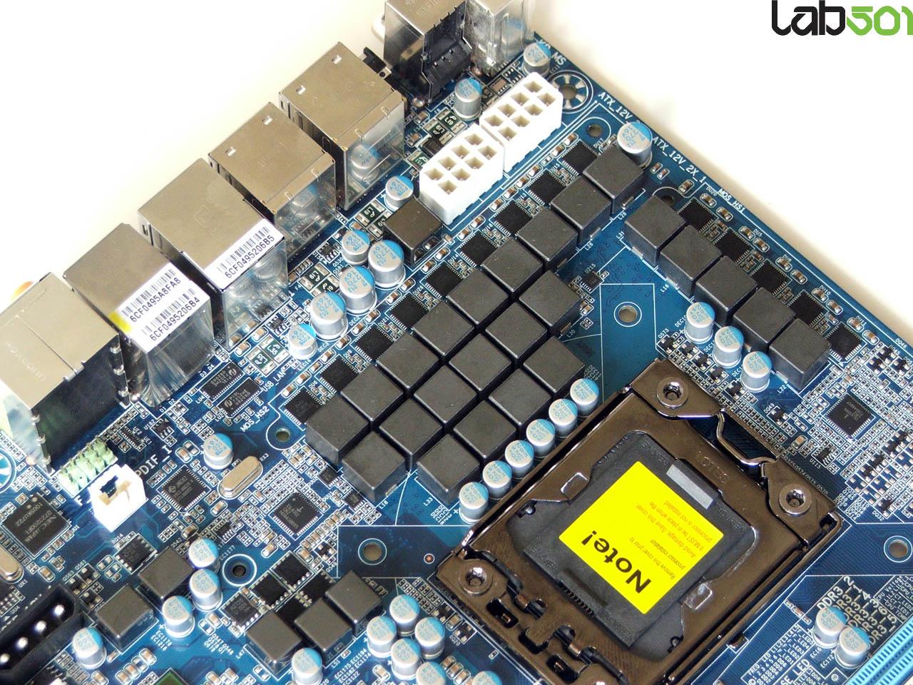 [11/05/2010] Gigabyte GA-X58A-UD9 Sampl (26)