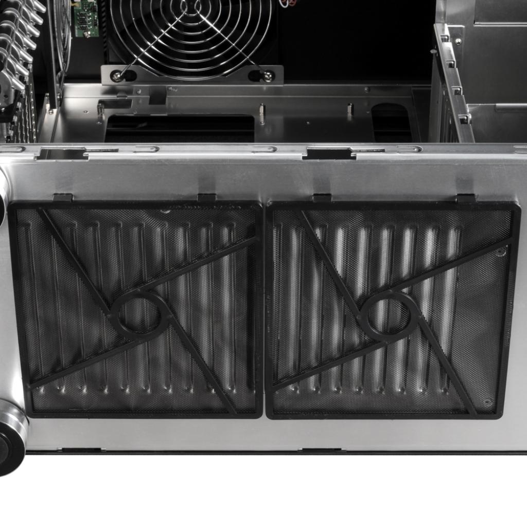 [14/05/2010] Lian-Li PC-B25SB (24)