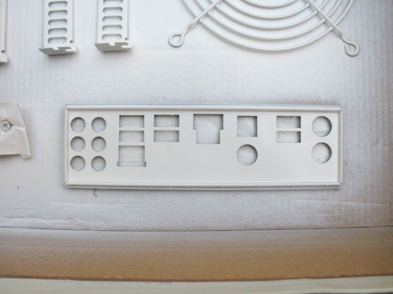 [07/05/2010] Stilsicheres Casemod-Projekt: Performance meets Design (100)