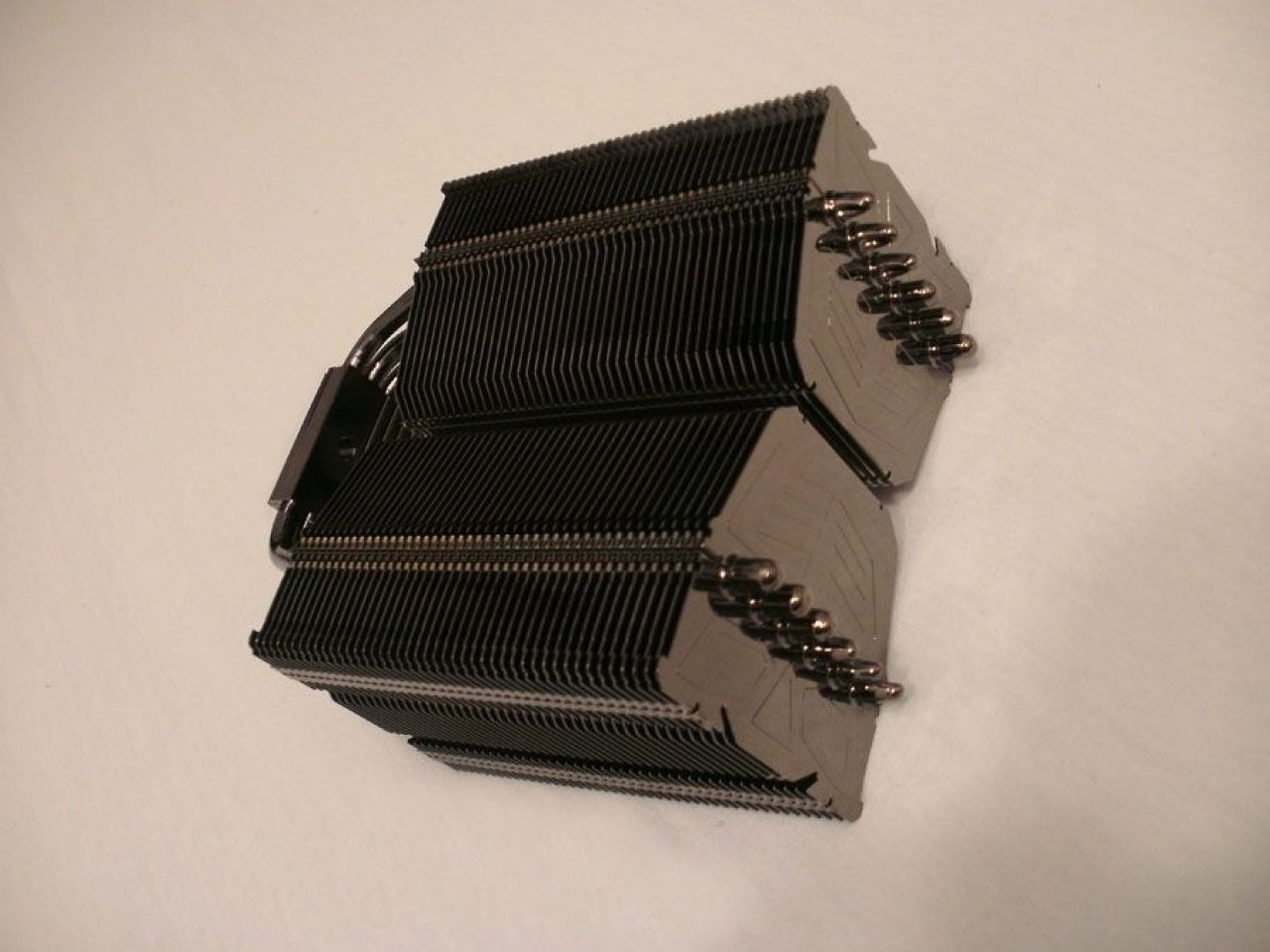 [07/05/2010] Stilsicheres Casemod-Projekt: Performance meets Design (112)