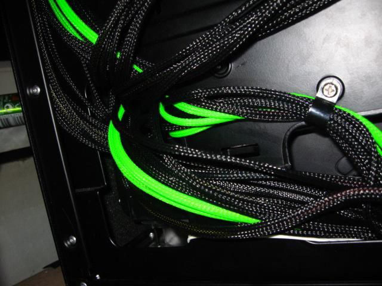 [14/05/2010] Sehenswerte Silverstone-Fortress-FT02-Casemod - Update (13)