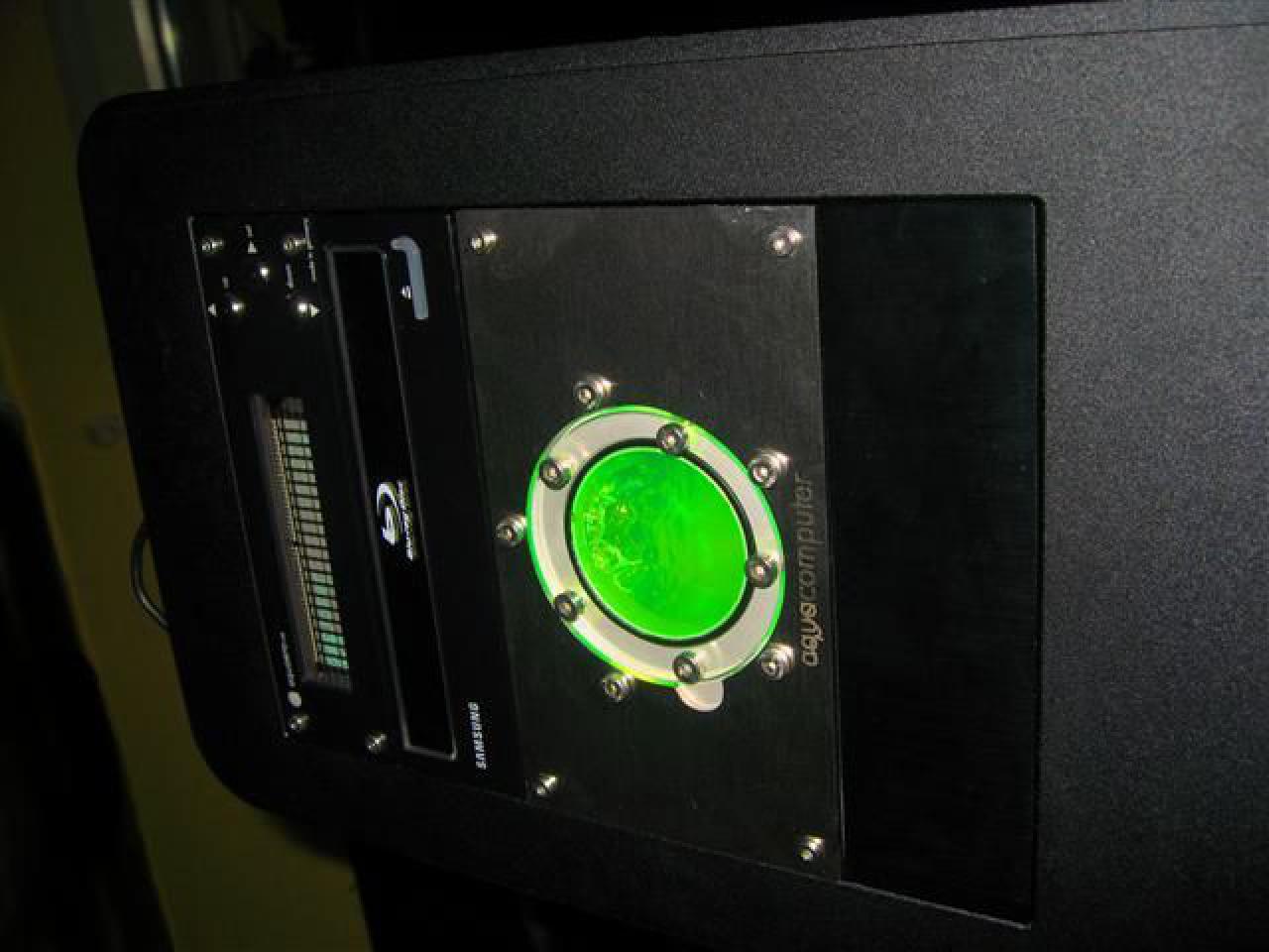 [14/05/2010] Sehenswerte Silverstone-Fortress-FT02-Casemod - Update (18)