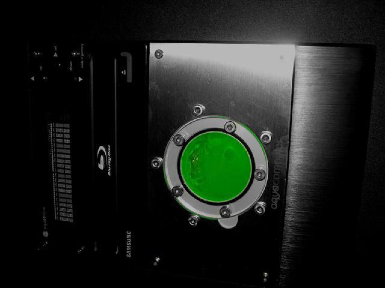 [14/05/2010] Sehenswerte Silverstone-Fortress-FT02-Casemod - Update (21)