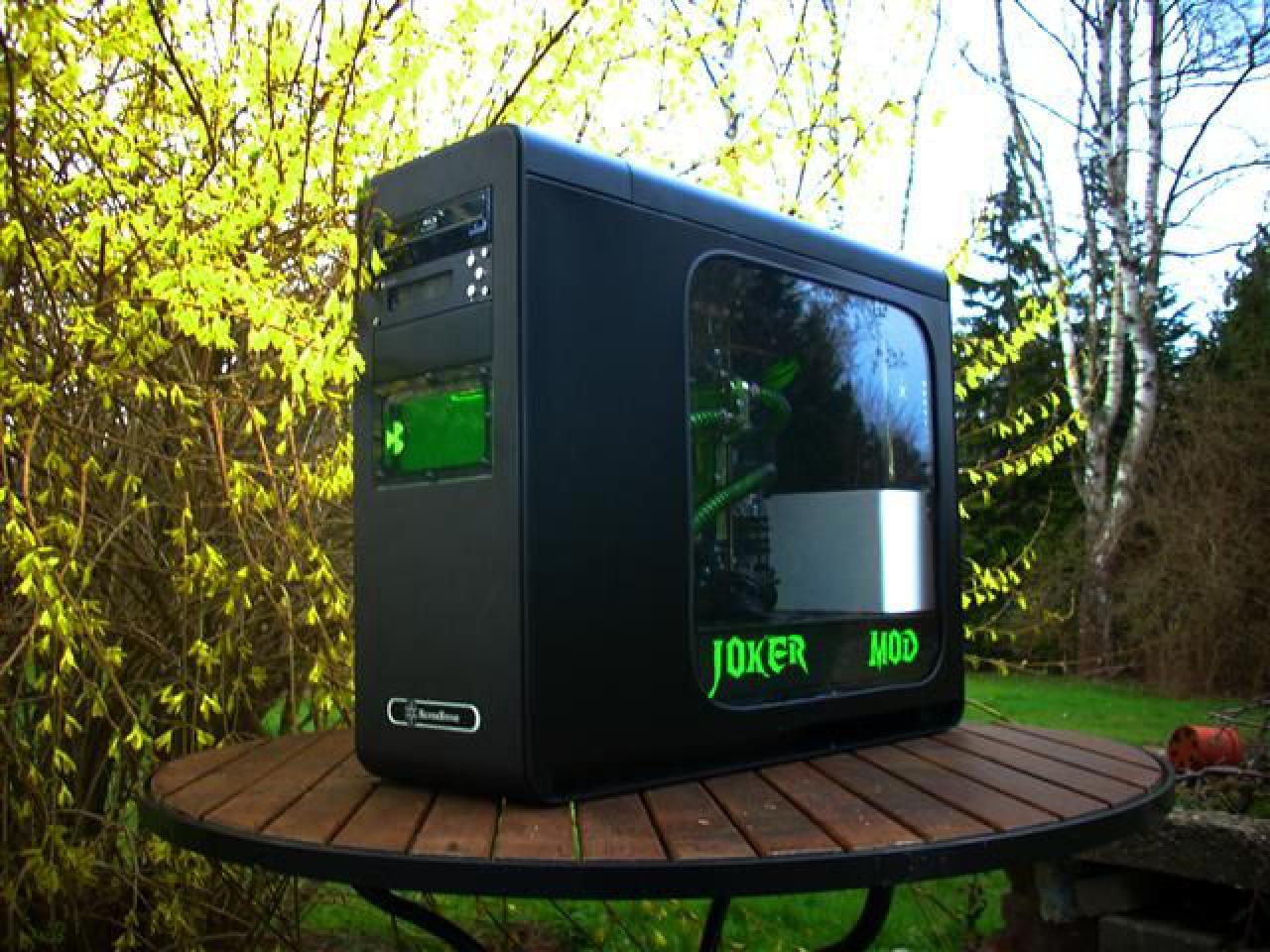 [14/05/2010] Sehenswerte Silverstone-Fortress-FT02-Casemod - Update (46)