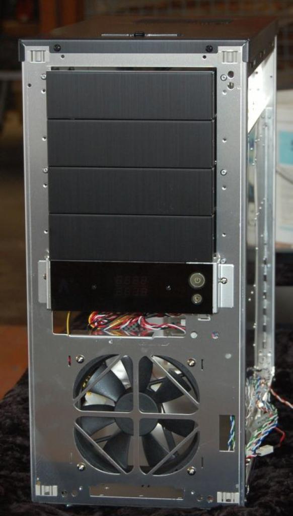 [28/05/2010] NobLorRos-Tagebuch: Casemodding-Doppelschlag zum Jubiläum (30)