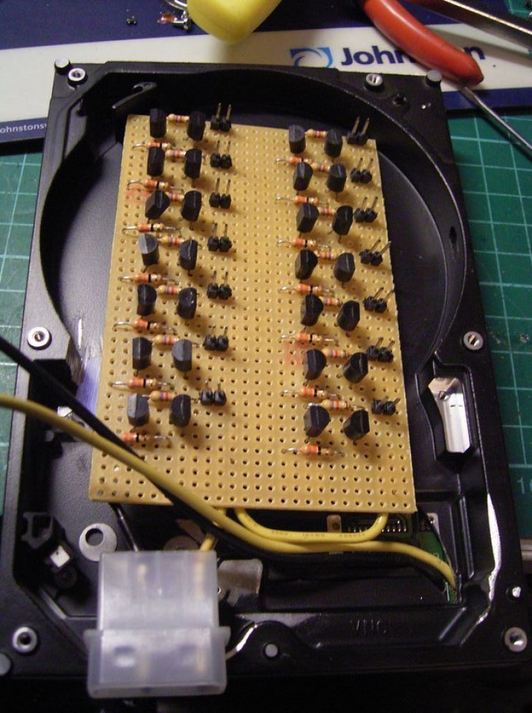 [21/05/2010] Triple xXx meets HAF: Casemod-Tagebuch der Superlative (17)