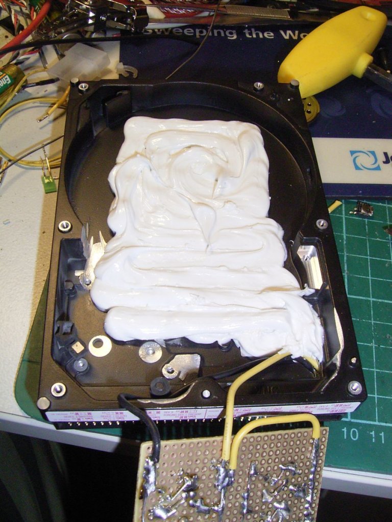 [21/05/2010] Triple xXx meets HAF: Casemod-Tagebuch der Superlative (20)