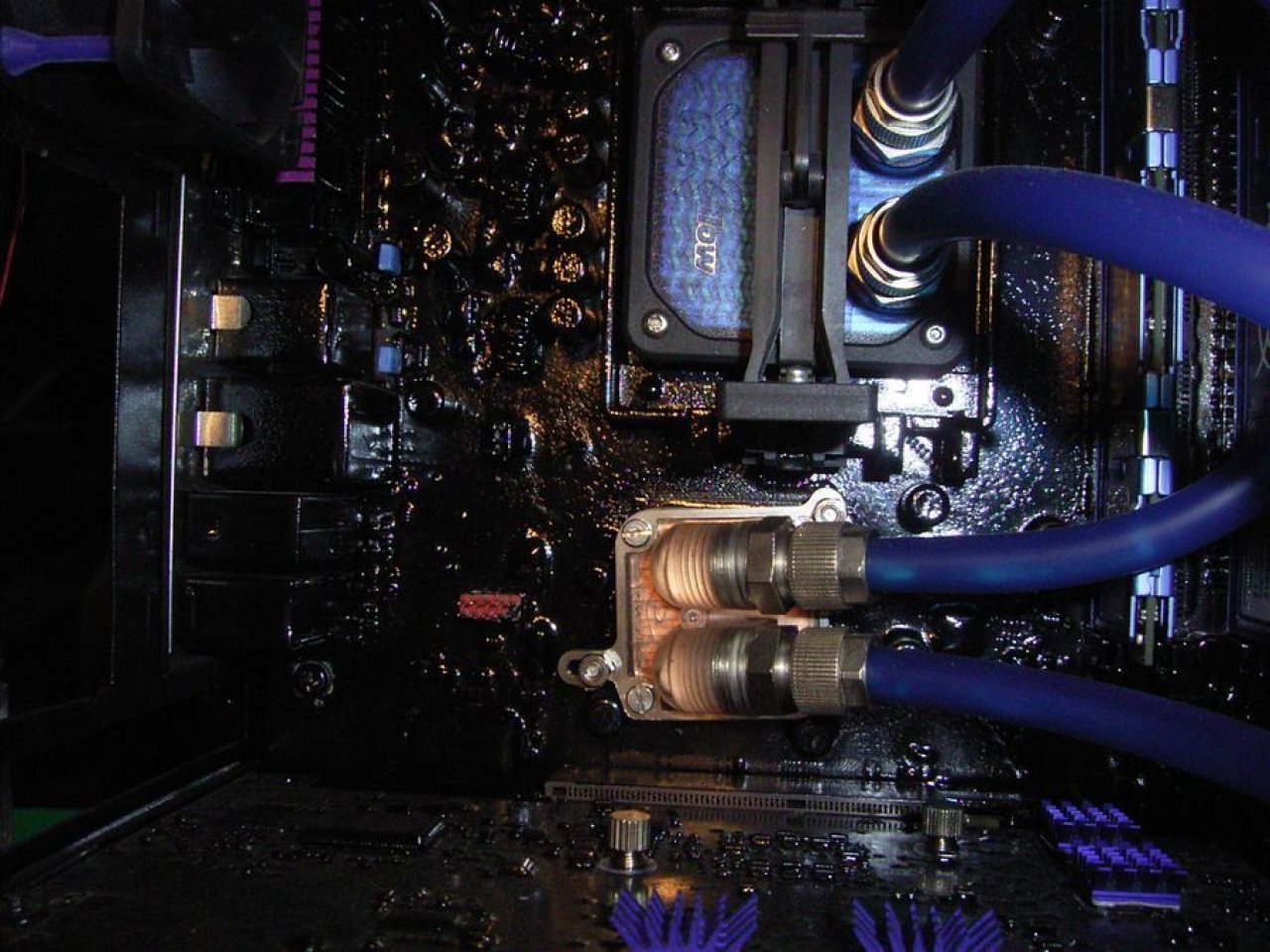 [21/05/2010] Triple xXx meets HAF: Casemod-Tagebuch der Superlative (24)