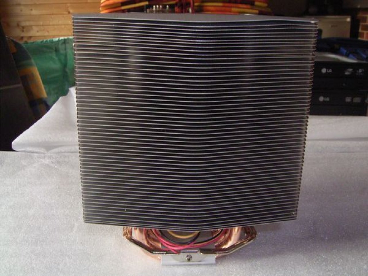 [21/05/2010] Triple xXx meets HAF: Casemod-Tagebuch der Superlative (47)
