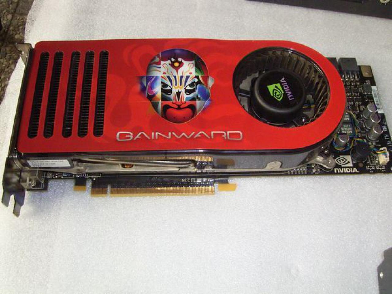 [21/05/2010] Triple xXx meets HAF: Casemod-Tagebuch der Superlative (51)