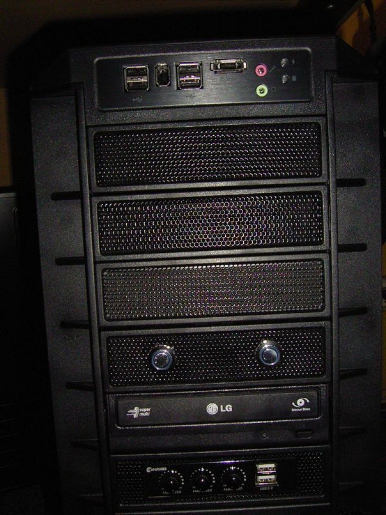 [21/05/2010] Triple xXx meets HAF: Casemod-Tagebuch der Superlative (139)