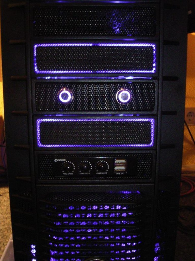 [21/05/2010] Triple xXx meets HAF: Casemod-Tagebuch der Superlative (144)