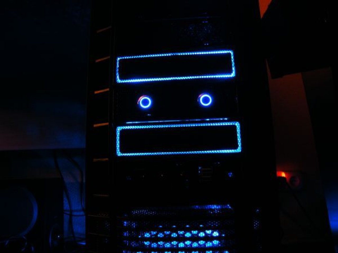 [21/05/2010] Triple xXx meets HAF: Casemod-Tagebuch der Superlative (146)