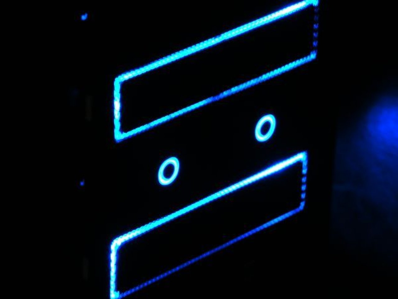 [21/05/2010] Triple xXx meets HAF: Casemod-Tagebuch der Superlative (147)