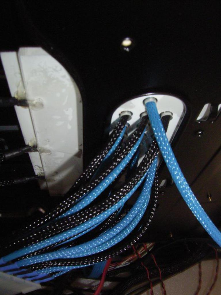 [21/05/2010] Triple xXx meets HAF: Casemod-Tagebuch der Superlative (198)