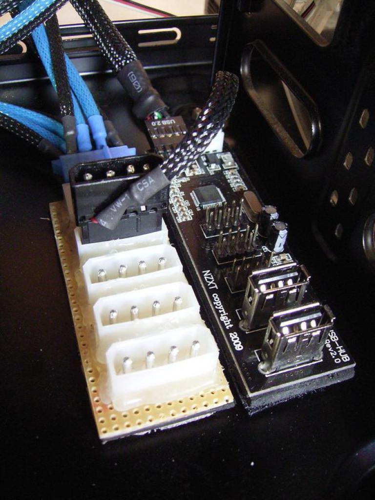 [21/05/2010] Triple xXx meets HAF: Casemod-Tagebuch der Superlative (279)