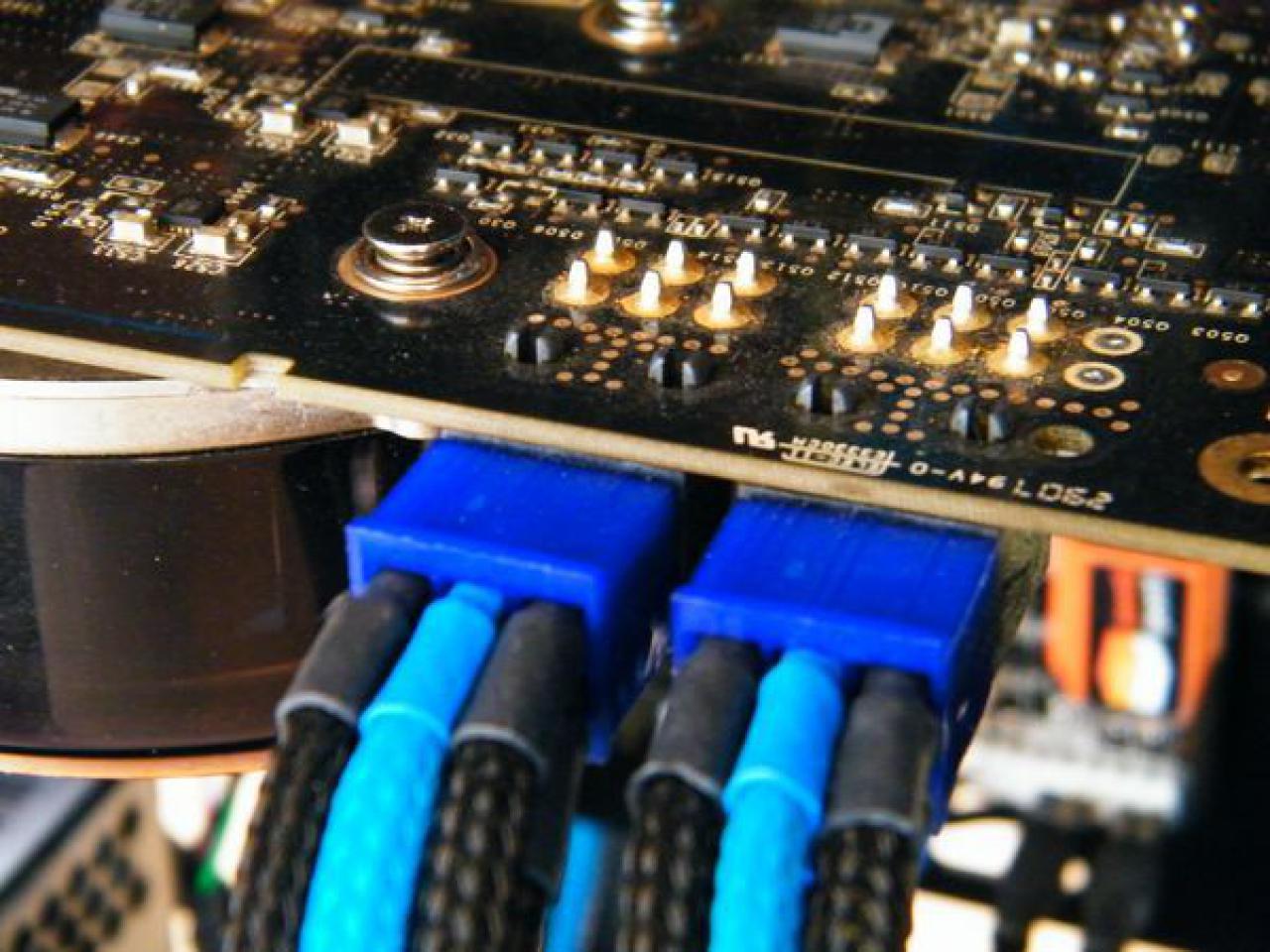[21/05/2010] Triple xXx meets HAF: Casemod-Tagebuch der Superlative (305)