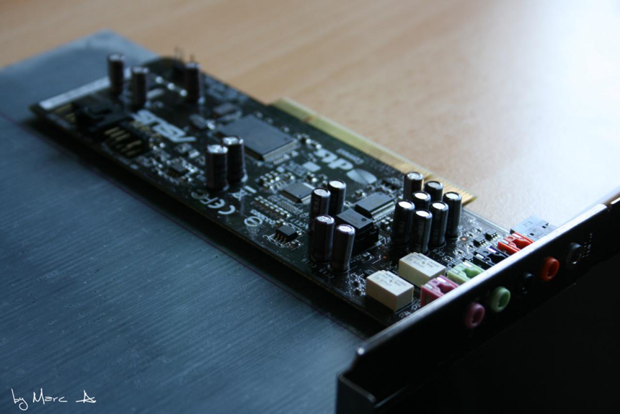 [28/05/2010] Casemod-Projekt Black meets Blue - Nun mit gemoddeter Soundkarte (11)