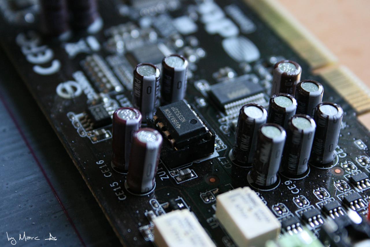 [28/05/2010] Casemod-Projekt Black meets Blue - Nun mit gemoddeter Soundkarte (12)