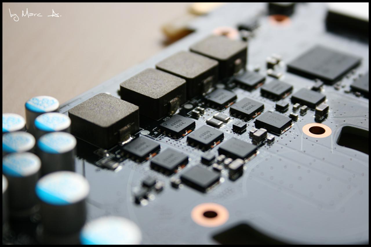 [28/05/2010] Casemod-Projekt Black meets Blue - Nun mit gemoddeter Soundkarte (18)