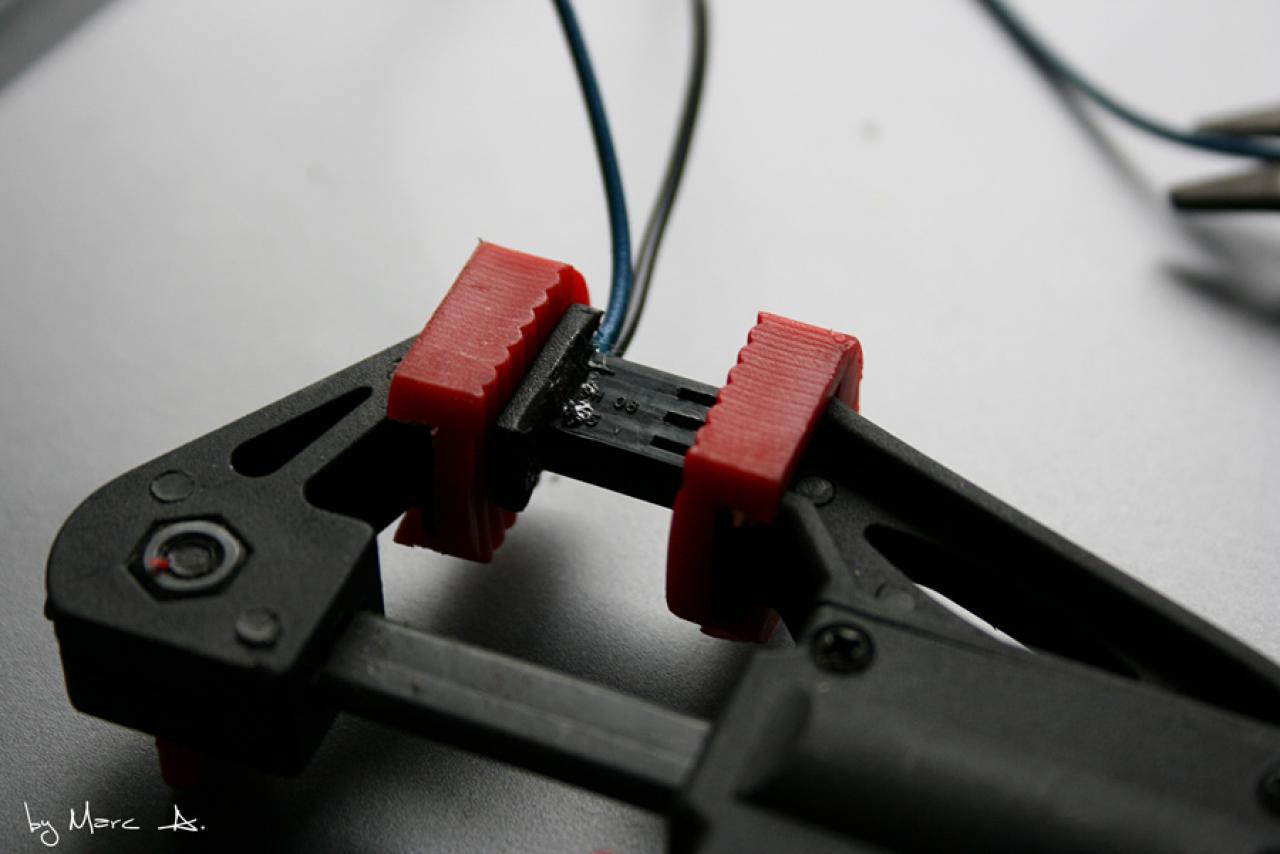[28/05/2010] Casemod-Projekt Black meets Blue - Nun mit gemoddeter Soundkarte (24)