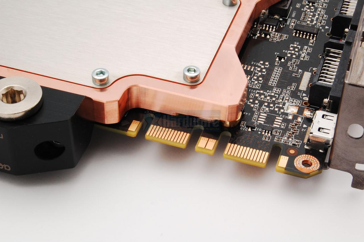 [31/05/2010] Geforce-GTX-480-Wasserkühler im PCGHX-Test (11)