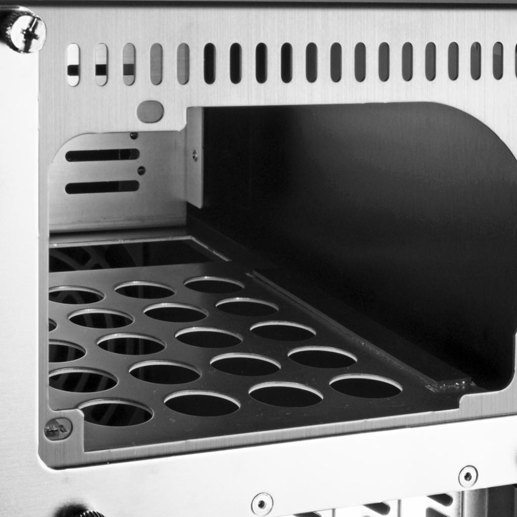 [06/05/2010] Lian-Li PC-V35 (20)