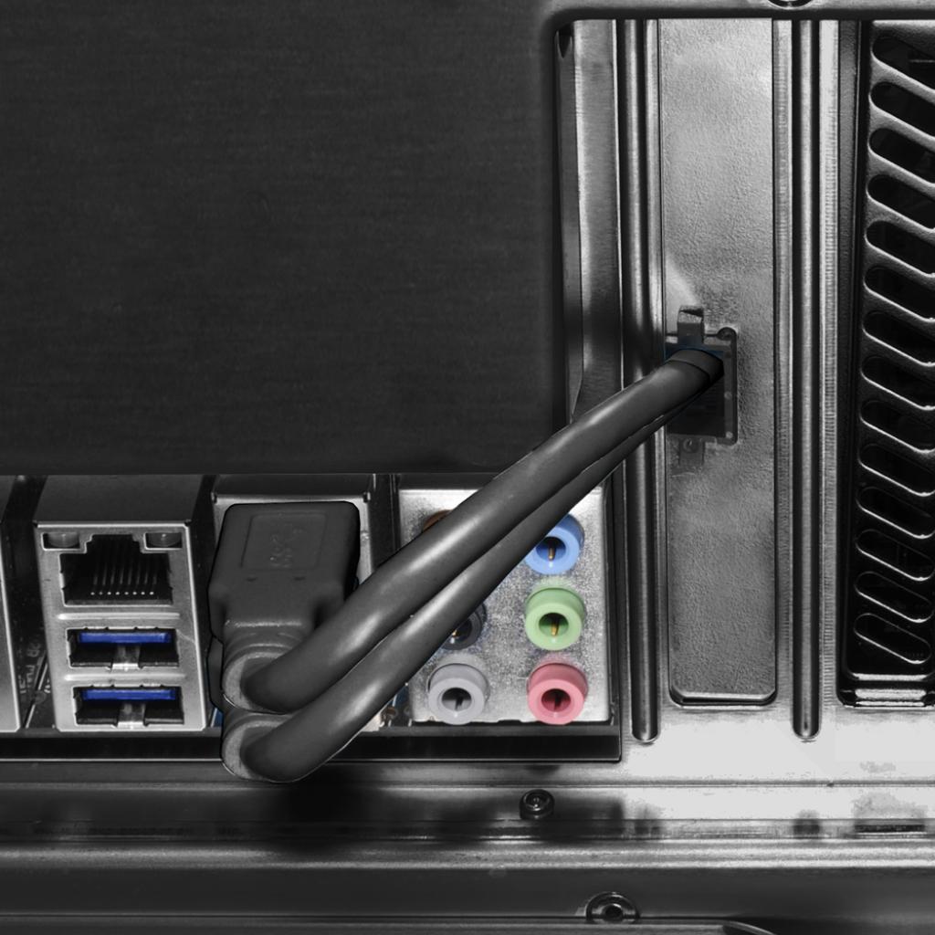[06/05/2010] Lian-Li PC-V35 (24)