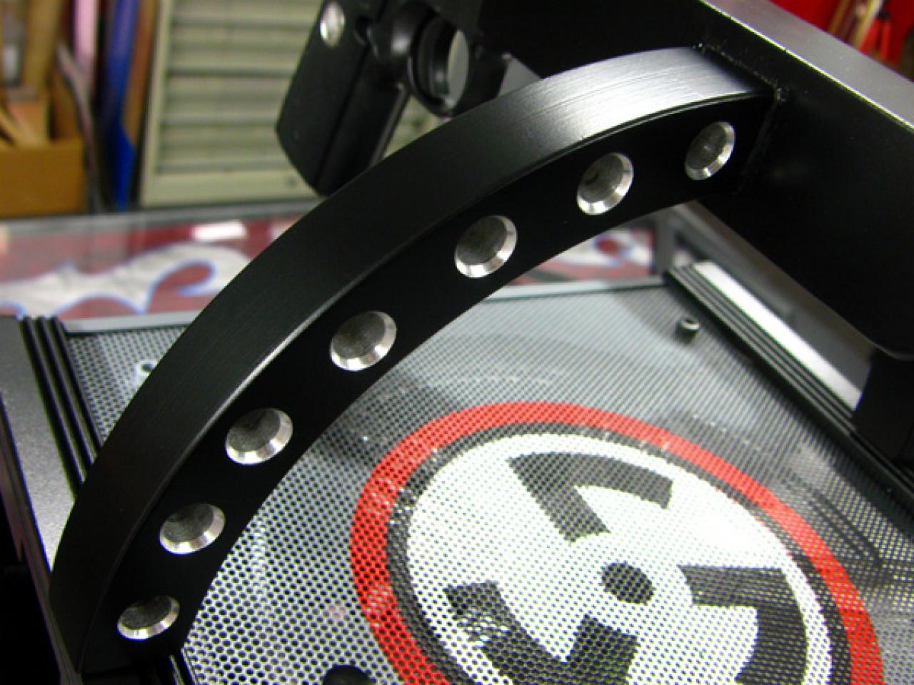 [11/05/2010] NZXT Panzerbox: Wolfenstein-Casemod im Youtube-Video (19)