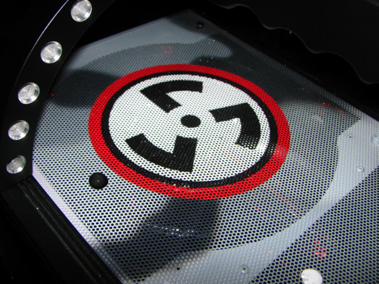 [11/05/2010] NZXT Panzerbox: Wolfenstein-Casemod im Youtube-Video (20)
