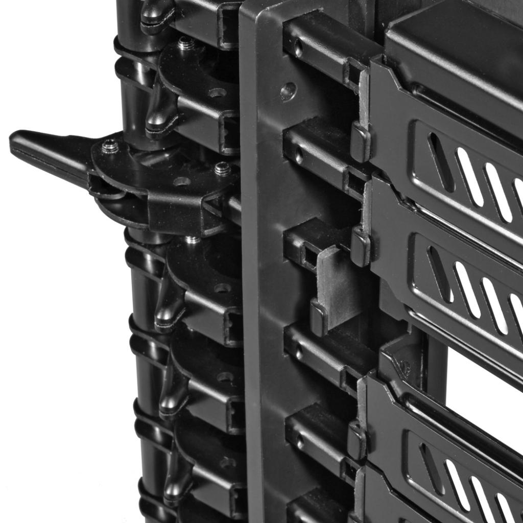 [11/05/2010] Lian-Li PC-X2000F (24)