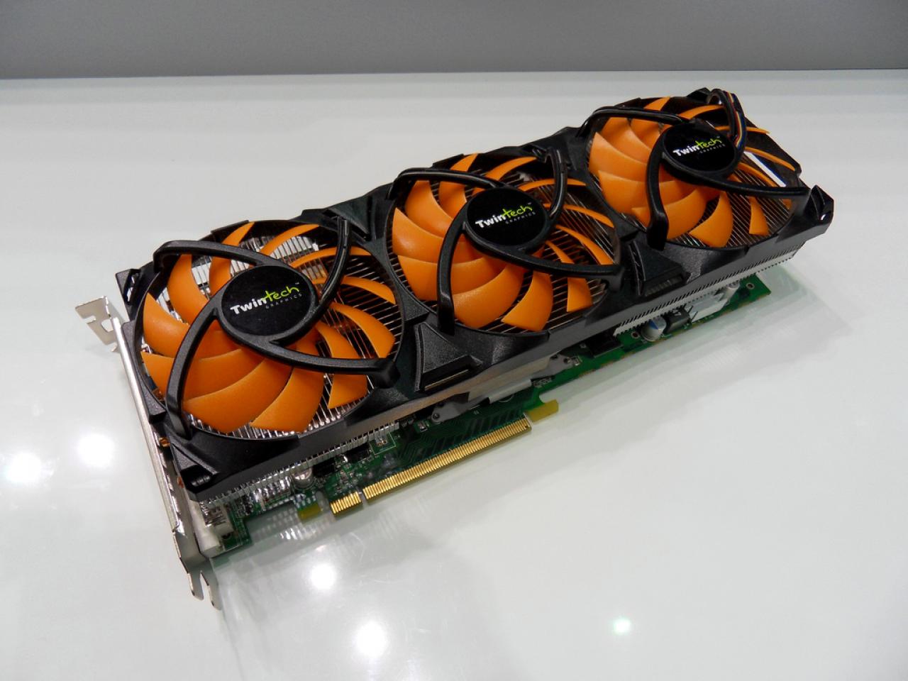 [04/06/2010] AC Accelero Xtreme Plus (4)