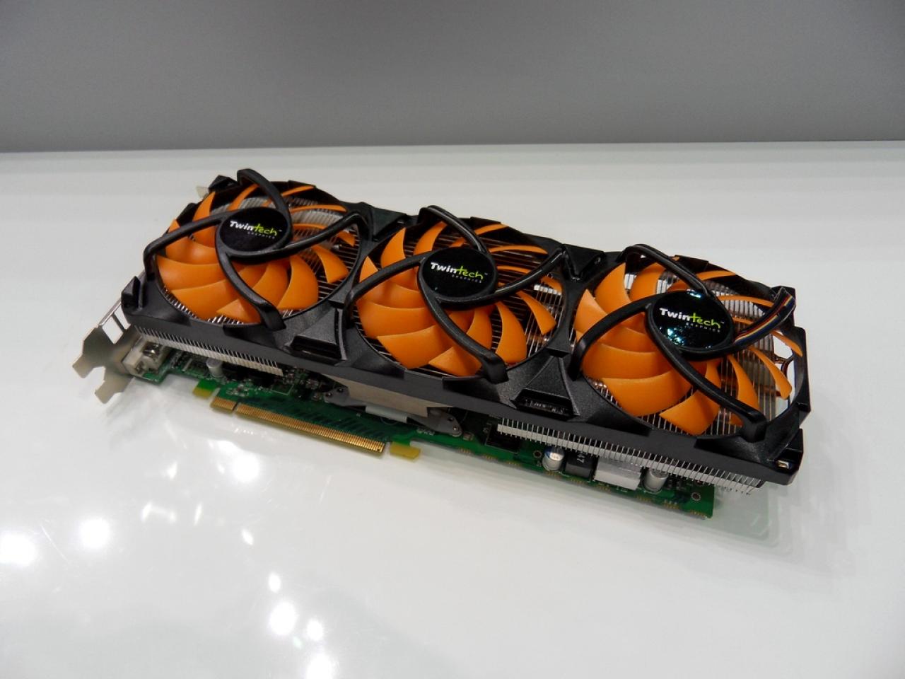 [04/06/2010] AC Accelero Xtreme Plus (5)