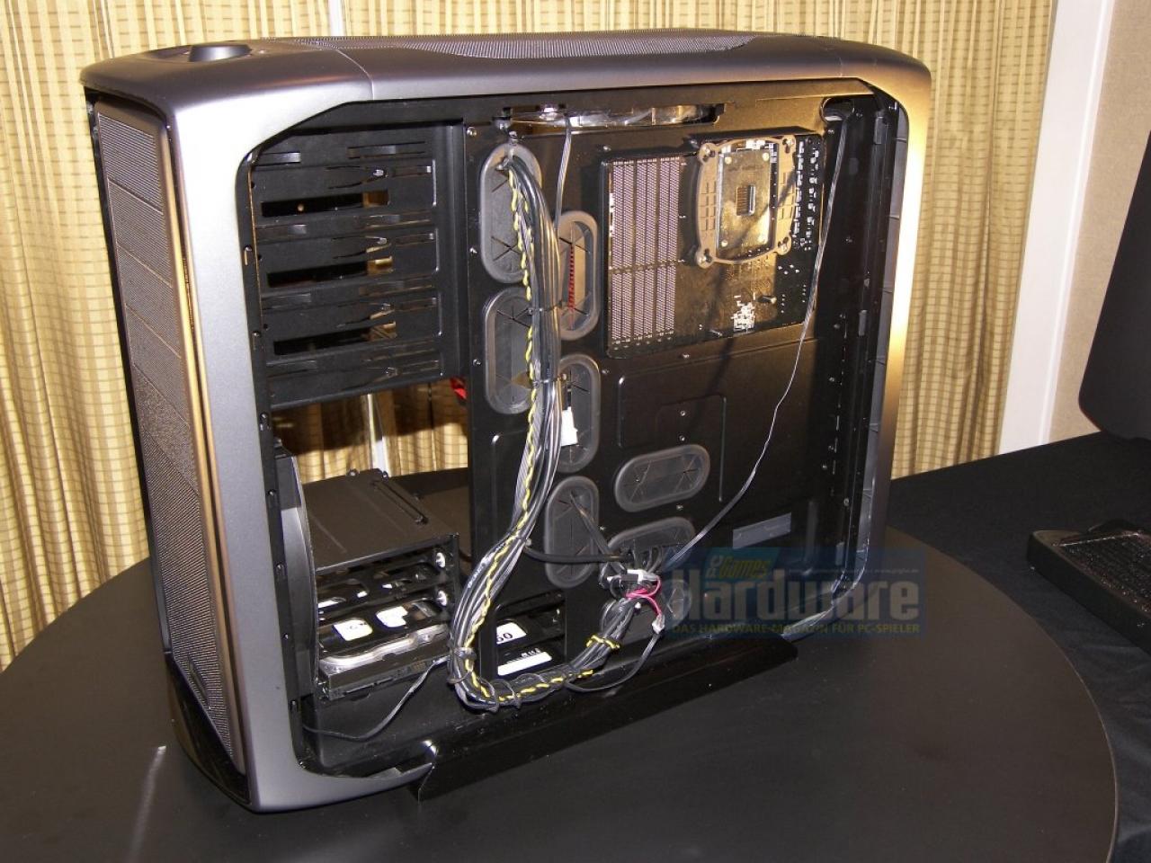 [01/06/2010] Corsair 600T: Impressionen von der Computex (1)
