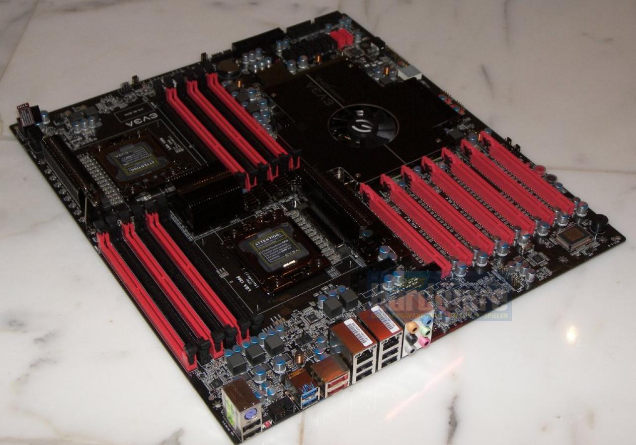 [03/06/2010] EVGA SR2-Board 03
