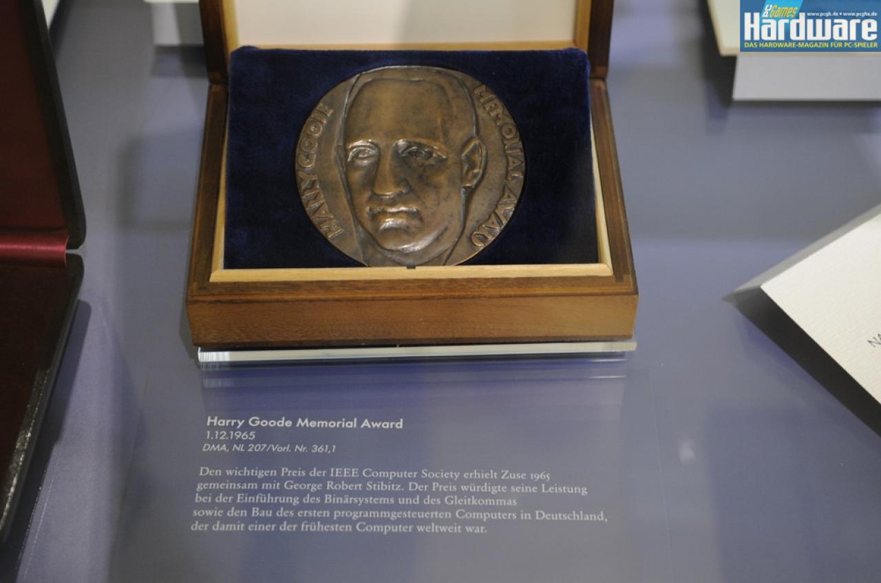[17/06/2010] Sonderausstellung: 100 Jahre Konrad Zuse - Einblicke in den Nachlass